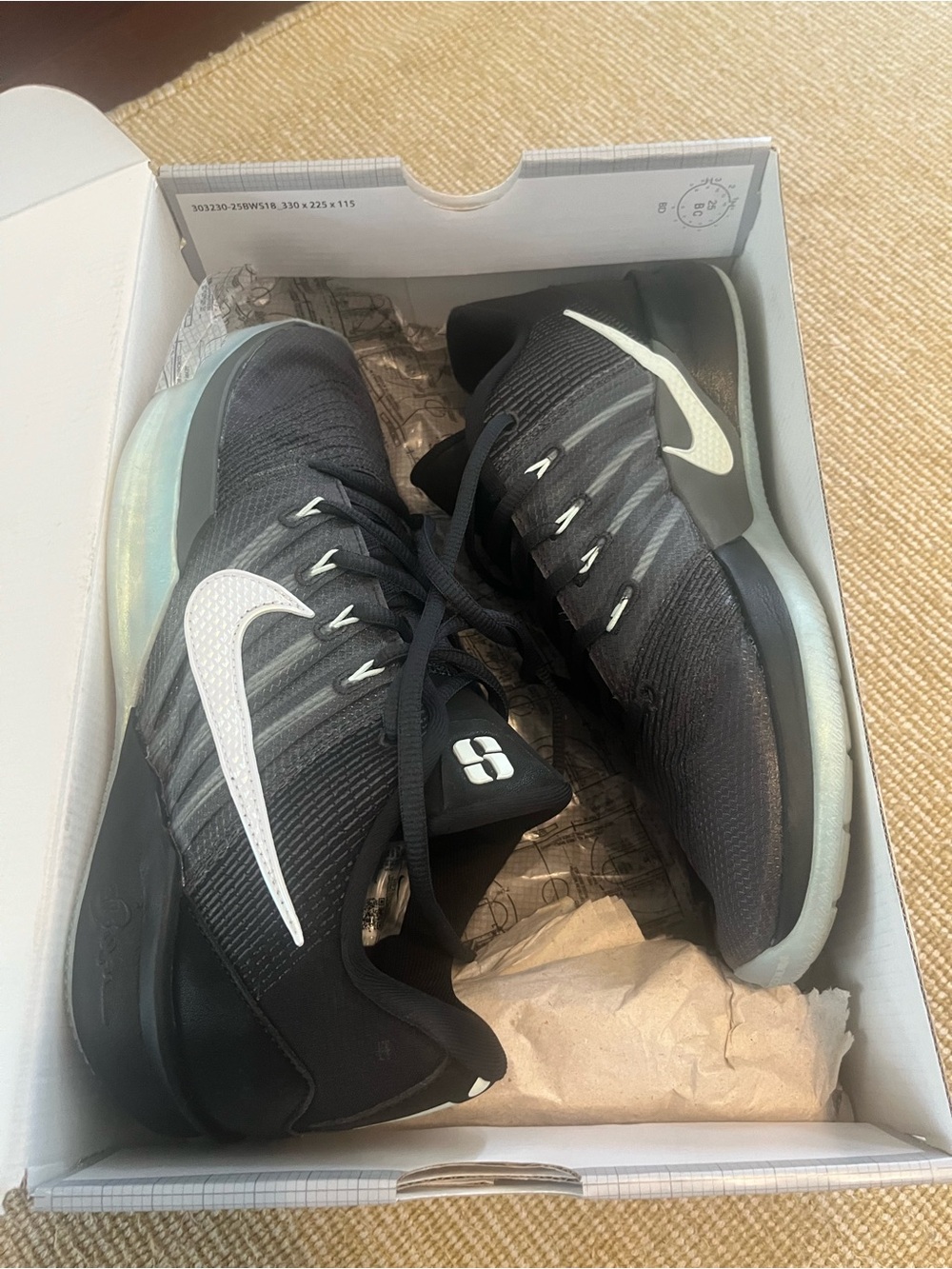 Nike Men's Sabrina 3 Basketball Athletic Training Shoes